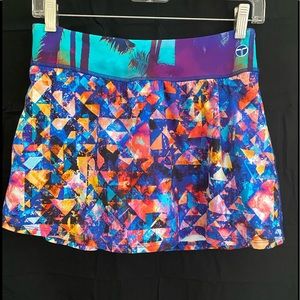Trina Turk Recreation Tropical skort size M
